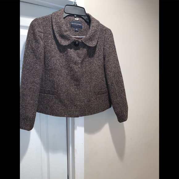 Banana Republic Jackets & Blazers - Banana Republic Jacket, Size 2